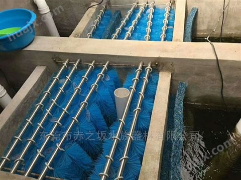 鱼池过滤毛刷使用批发蓝色不锈钢毛刷80cm