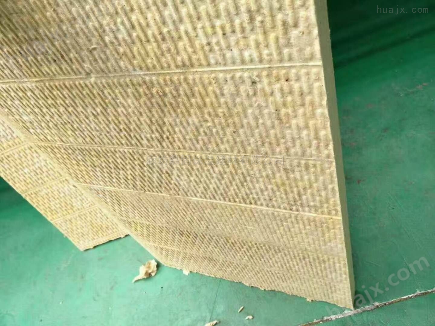 涿州防火岩棉复合板出厂价格