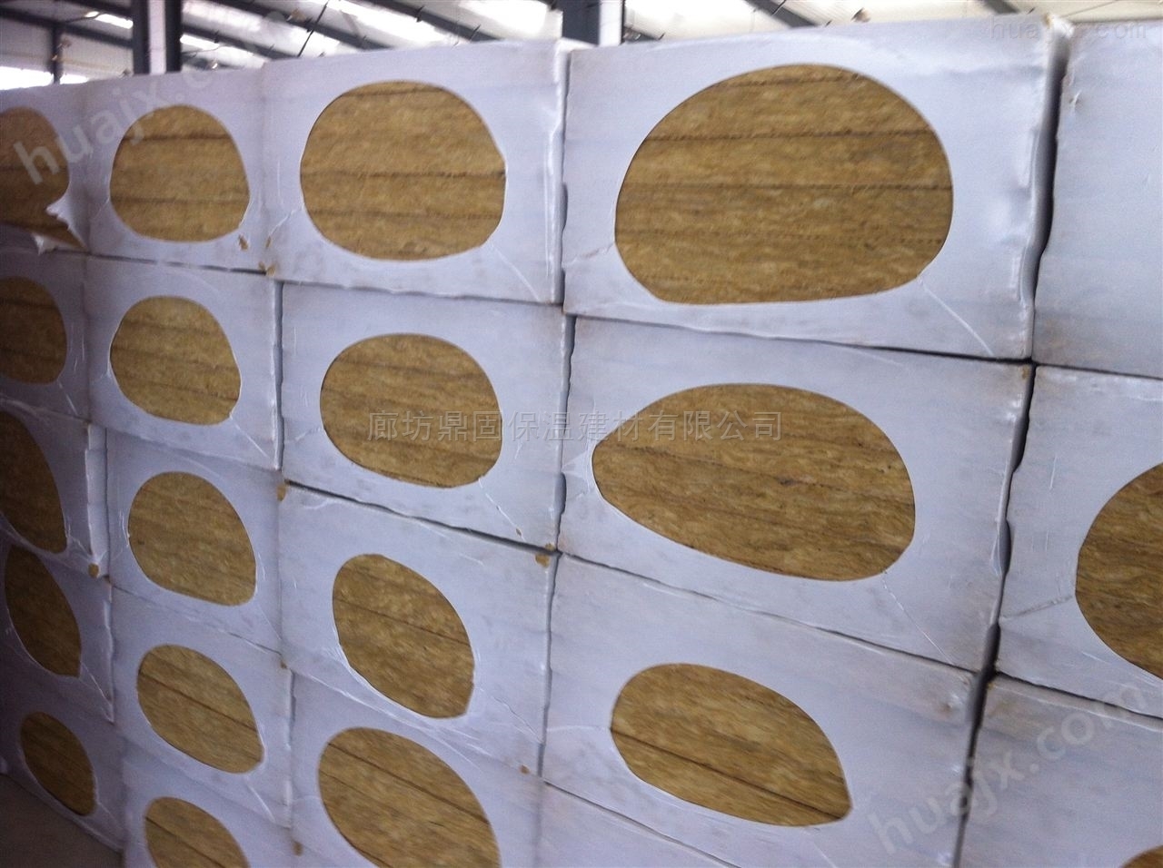 宁城县防火岩棉复合板生产、销售一条龙